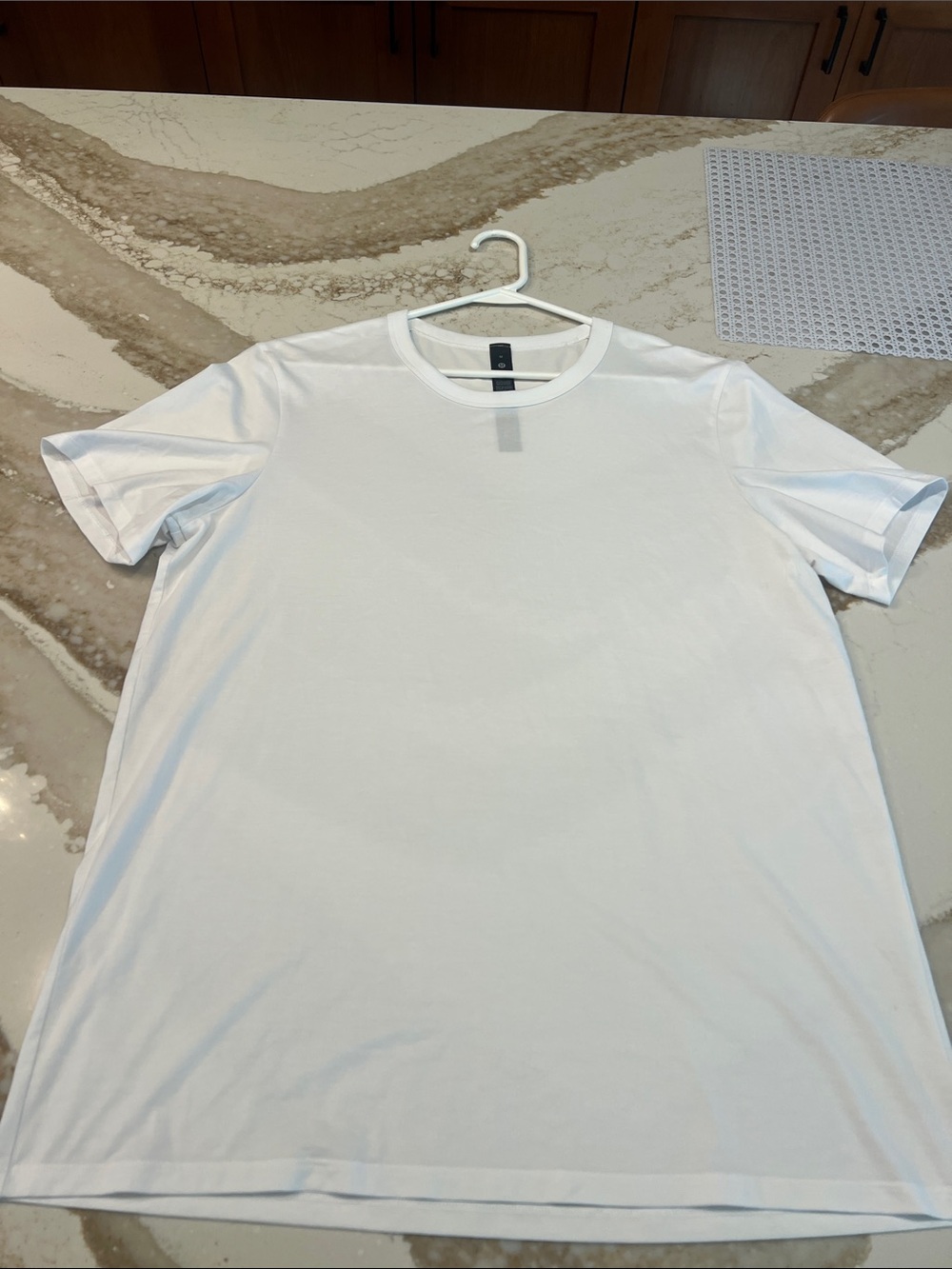 lululemon Men's athletica White Short Sleeve Crew Tee - Minimalist
